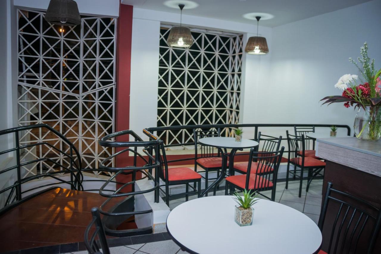 Hostal "Centrika" ตาราโปโต ภายนอก รูปภาพ