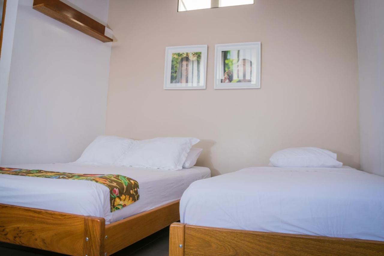 Hostal "Centrika" ตาราโปโต ภายนอก รูปภาพ