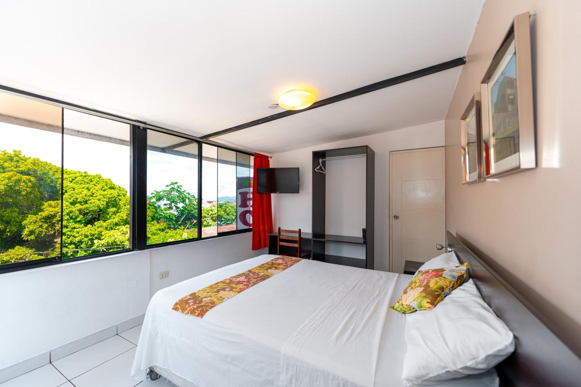 Hostal "Centrika" ตาราโปโต ภายนอก รูปภาพ