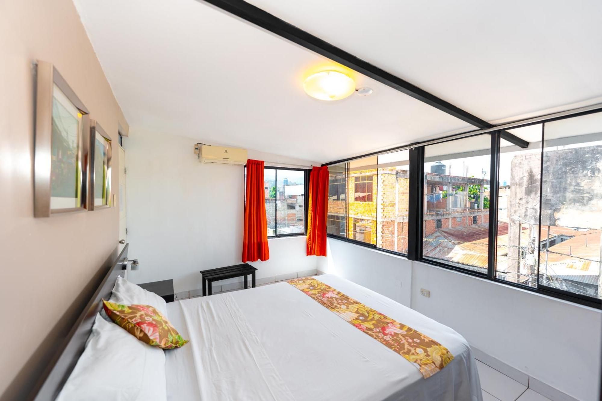 Hostal "Centrika" ตาราโปโต ภายนอก รูปภาพ