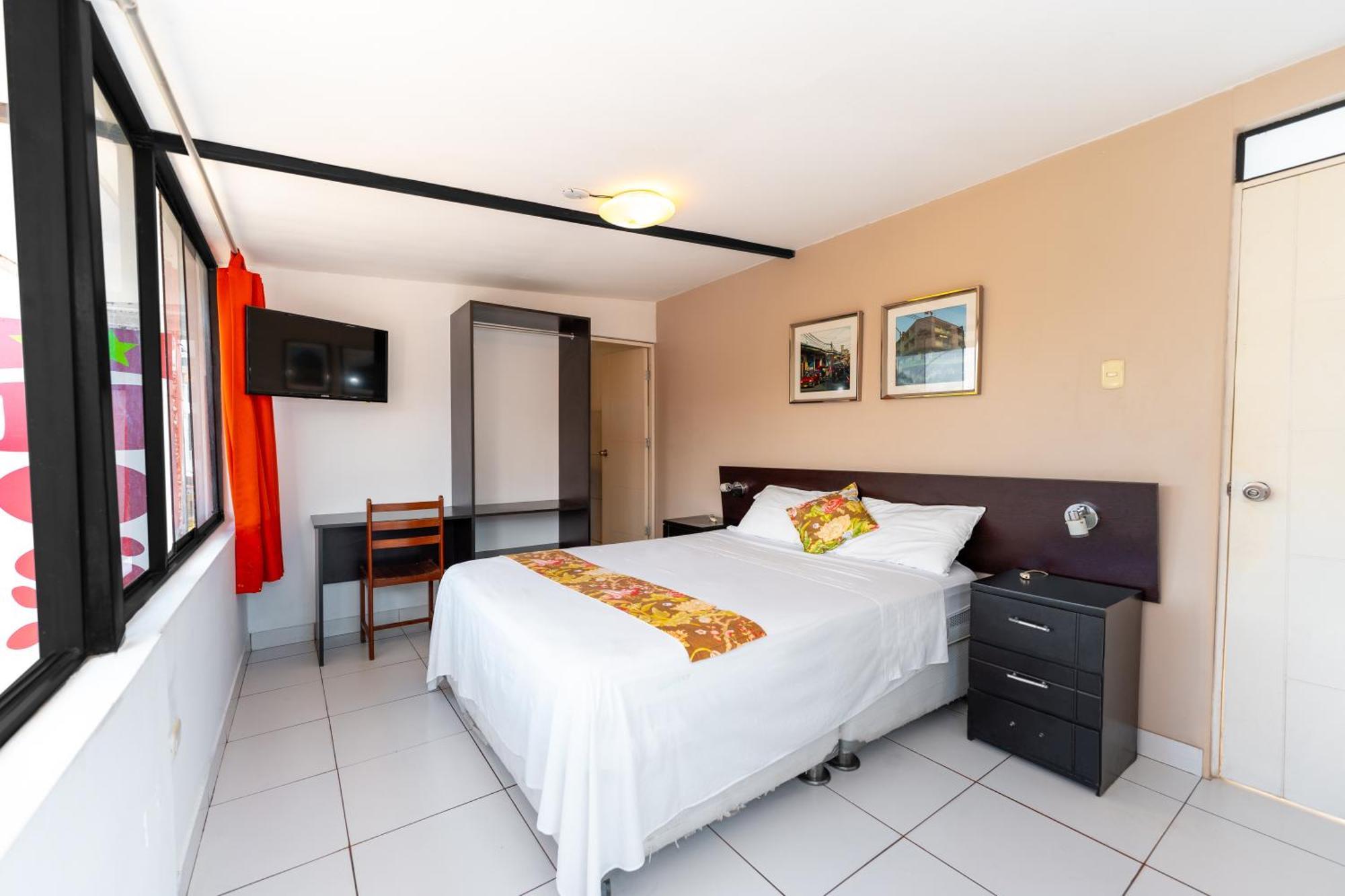 Hostal "Centrika" ตาราโปโต ภายนอก รูปภาพ